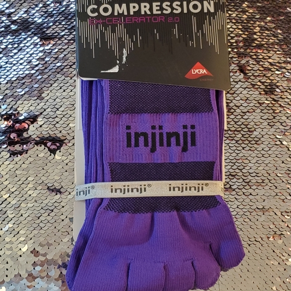 INJINJI COMPRESSION EX-CELERATOR 2.0 TOE SOCKS NAVY OVER THE CALF PERFORMANCE